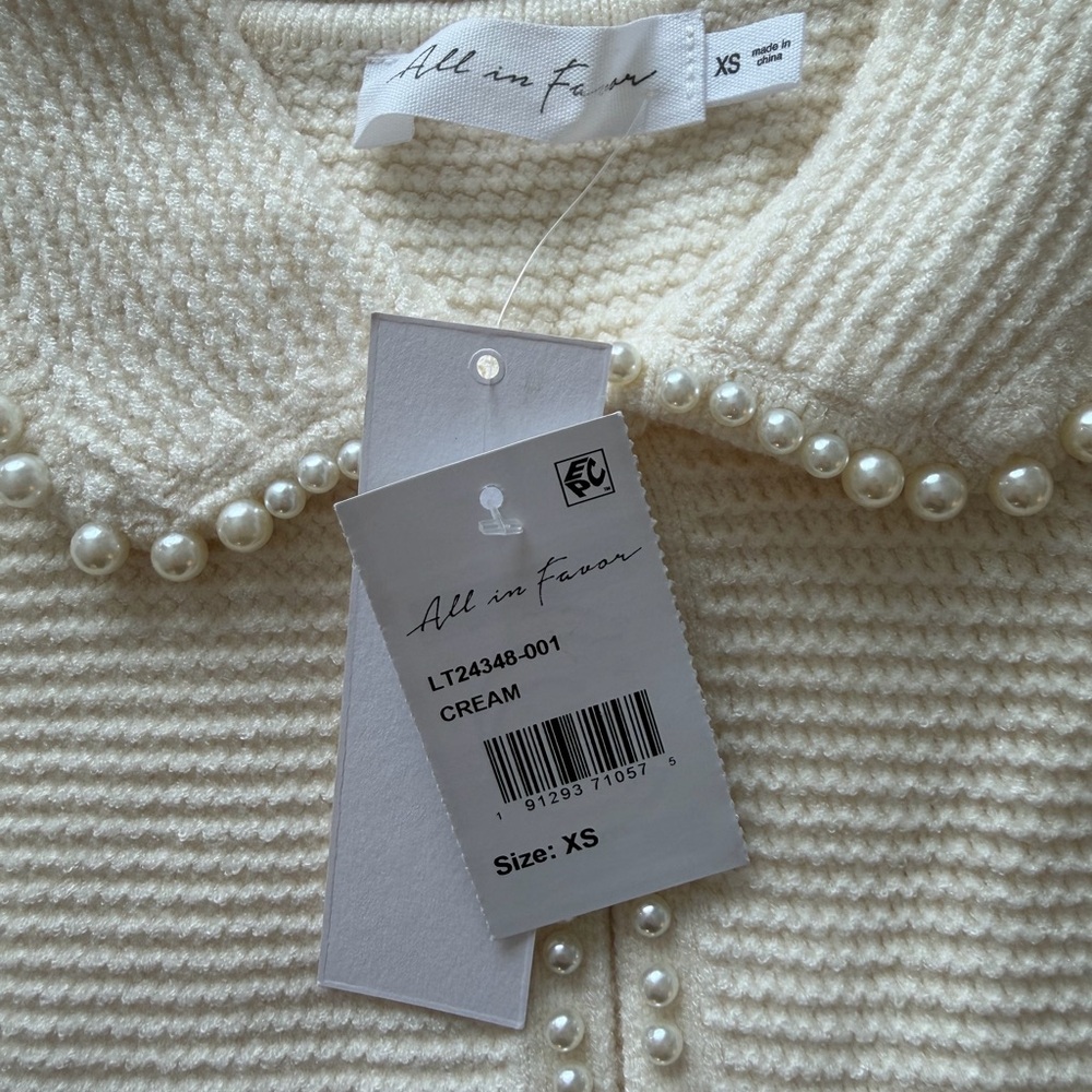 NWT Cream Pearl cardigan - Picture 4 of 4